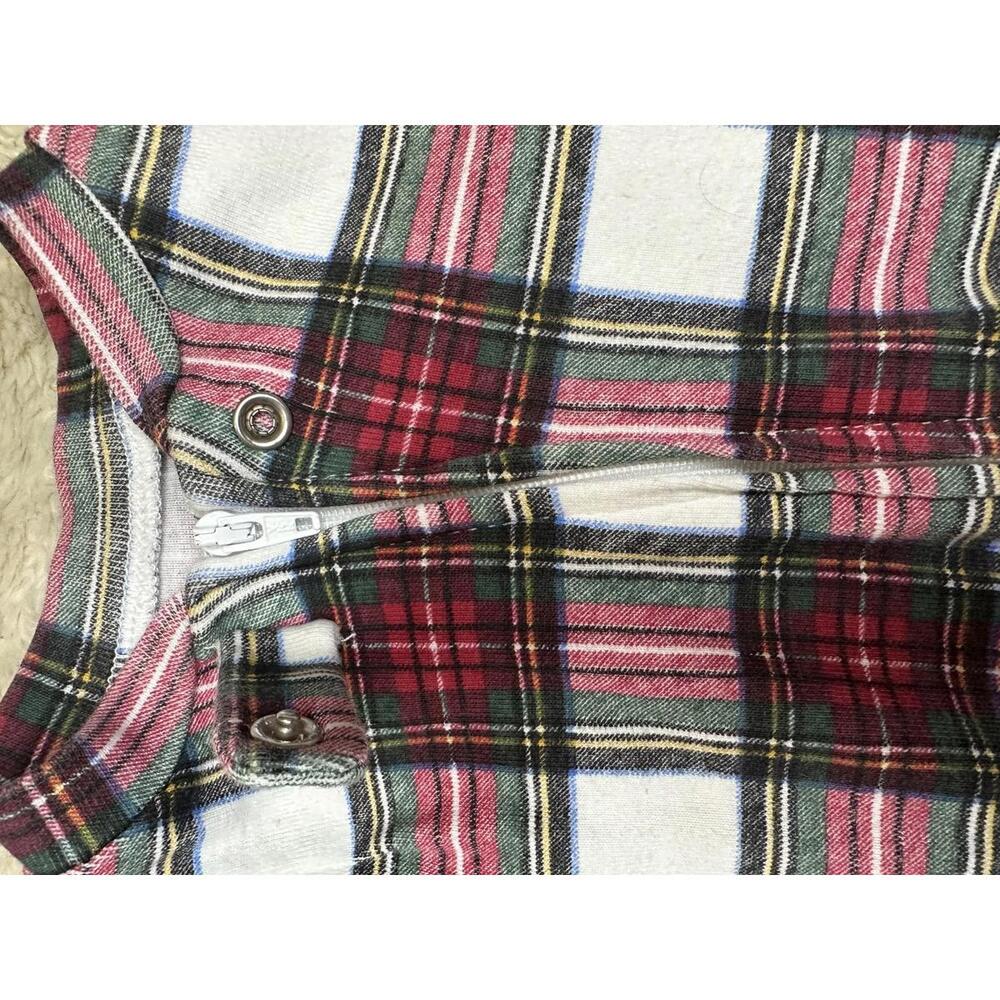 Pottery Barn Kids plaid tartan long sleeve one-piece footless romper Size 12-18M - Picture 3 of 6
